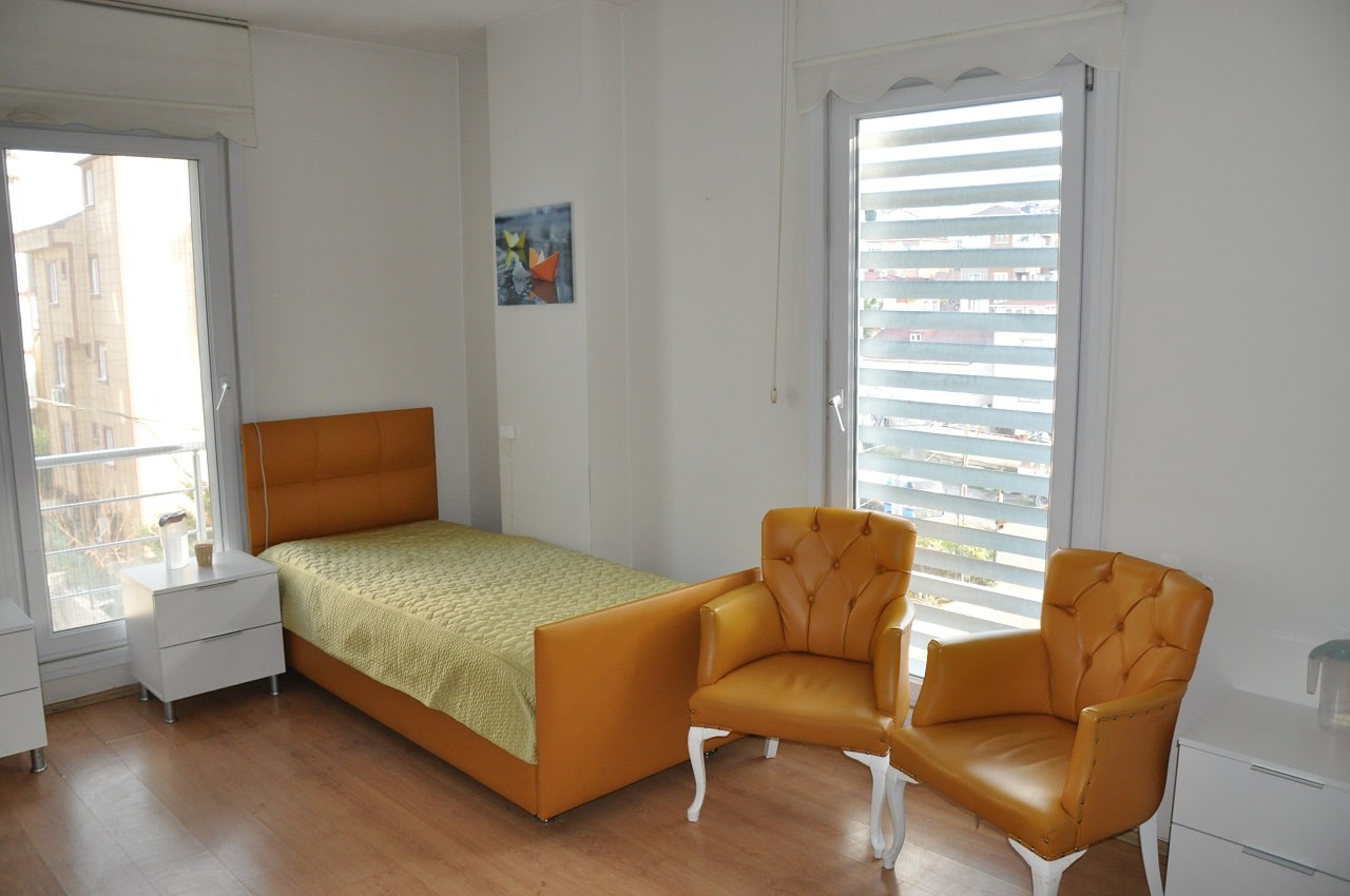 Huzurevinde Hipoglisemi Yaşlı Bakımı