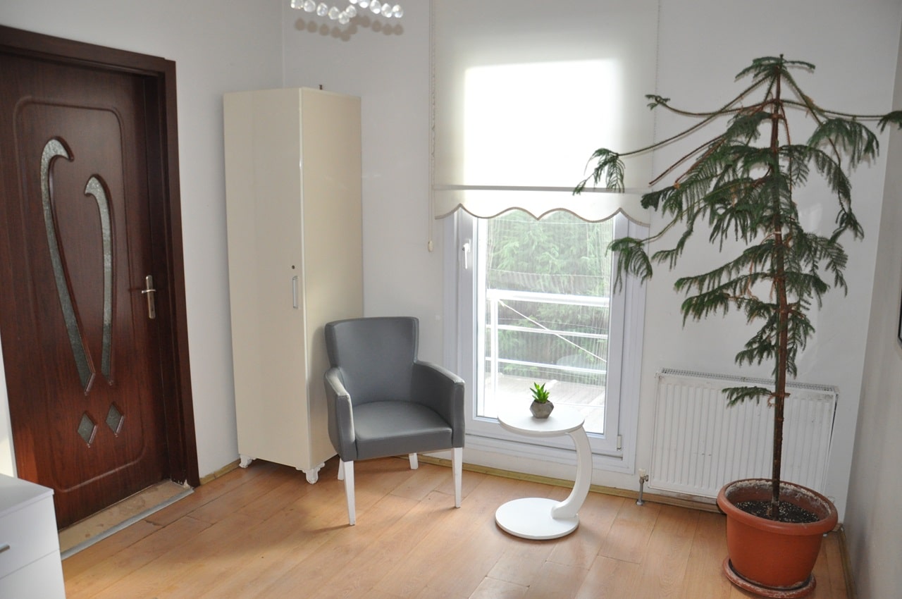 Huzurevinde İleri Evre Demans Bakımı